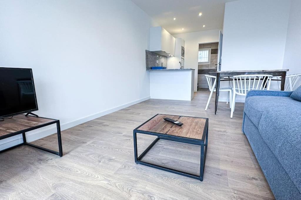 Can Romy Appartement T1 C - A 80M De La Plage De Cala Montgo L'Escala Exterior photo
